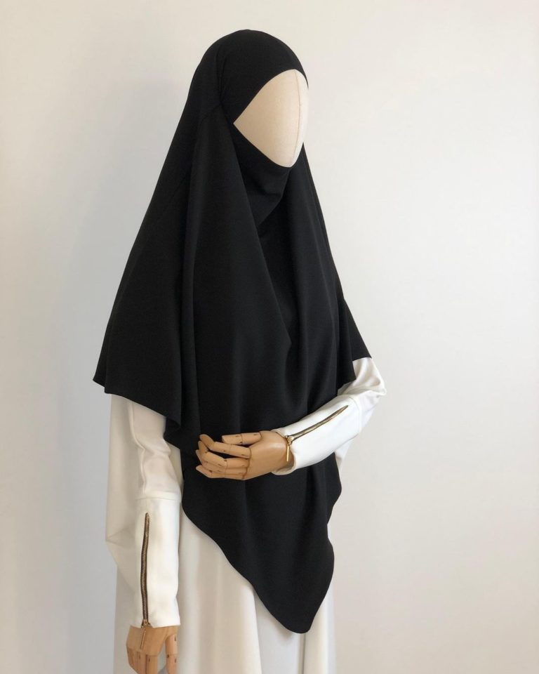 хиджаб черный